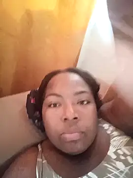 AmberBlazzee online show from November 20, 2025, 8:08 pm