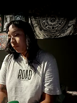 Isis Bathory online show from November 13, 2025, 11:14 pm