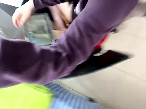 Snapshot of Selena_Roa chatting on February 3, 2026, 4:56 pm Selena Roa online show from February 3, 2026, 4:56 pm