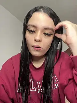 Snapshot of Selena_Roa chatting on February 21, 2026, 4:30 pm Selena Roa online show from February 21, 2026, 4:30 pm