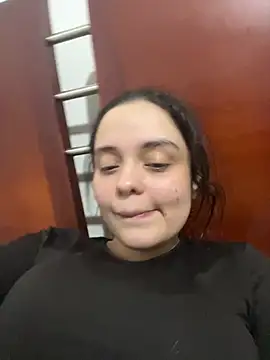 Selena Roa online show from March 7, 2026, 2:19 am