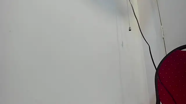 mirandaduboiss online show from June 25, 2026, 5:06 pm