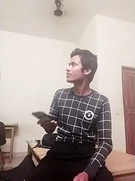 Virgin18year old online show from October 28, 2025, 5:26 pm