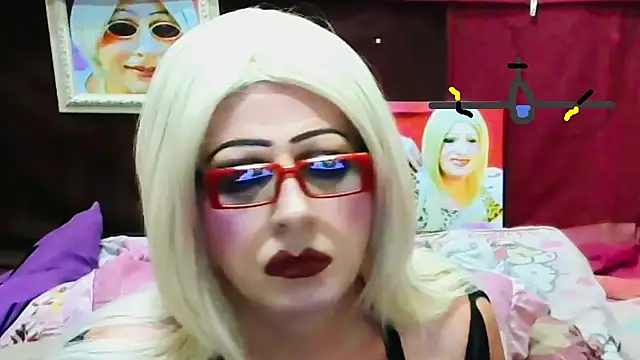 horni4luv online show from April 17, 2026, 8:56 pm