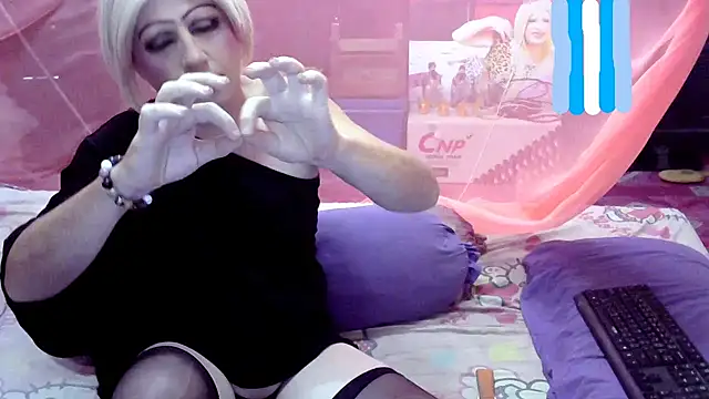 horni4luv online show from July 17, 2026, 11:42 pm