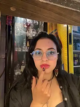 Snapshot of Chuchii05 chatting on November 10, 2025, 5:06 am Chuchii05 online show from November 10, 2025, 5:06 am