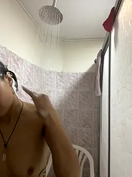 Snapshot of Chuchii05 chatting on December 1, 2025, 2:16 am Chuchii05 online show from December 1, 2025, 2:16 am