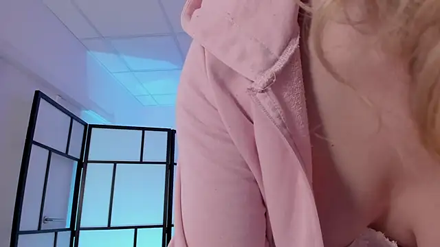 Synrix online show from October 23, 2025, 6:34 am