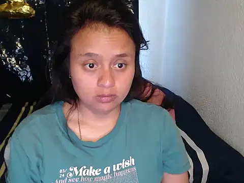 Snapshot of Negritatata chatting on November 12, 2025, 11:10 am Negritatata online show from November 12, 2025, 11:10 am