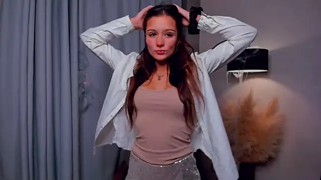 Snapshot of KeshaRachi chatting on November 11, 2025, 1:05 am KeshaRachi online show from November 11, 2025, 1:05 am