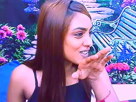 IndianPretty1 online show from October 29, 2025, 5:42 am