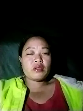 Nadia-a online show from October 25, 2025, 10:37 pm