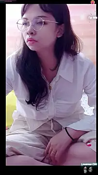 Snapshot of Maomilove1 chatting on May 21, 2026, 2:35 pm Maomilove1 online show from May 21, 2026, 2:35 pm