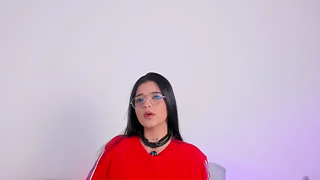 Sophie Duarte online show from March 1, 2026, 11:51 pm