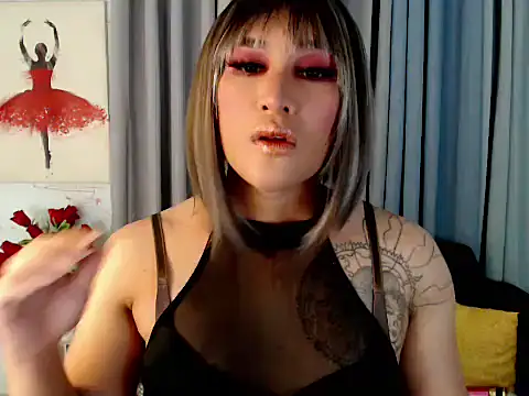 Snapshot of KeraMitenaa chatting on October 27, 2025, 9:24 am KeraMitenaa online show from October 27, 2025, 9:24 am