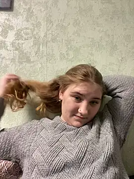 Emily Sweety   online show from November 1, 2025, 8:00 pm