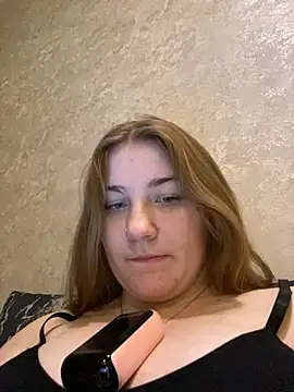 Emily Sweety   online show from November 18, 2025, 10:47 pm