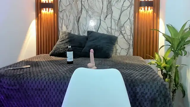 Snapshot of AbbyBennett2 chatting on November 7, 2025, 10:59 am AbbyBennett2 online show from November 7, 2025, 10:59 am