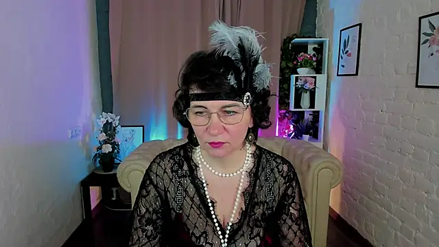 Demi Mature online show from November 20, 2025, 6:02 am