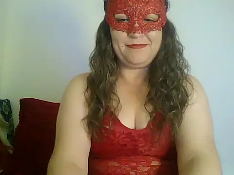 loresexylove online show from November 13, 2025, 2:54 am