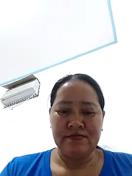 Crazy little thin4uxx online show from November 3, 2025, 3:08 am