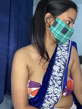 Cute Marina online show from November 7, 2025, 6:02 am