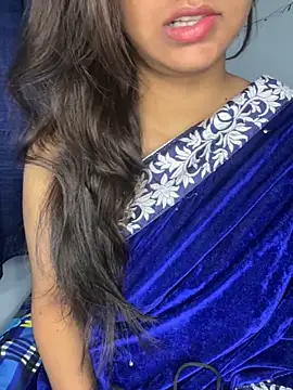 Cute Marina online show from December 1, 2025, 5:45 am