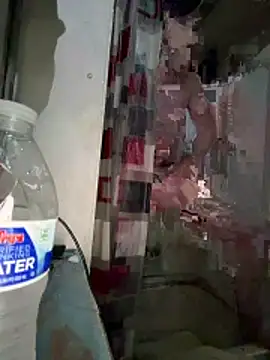 PiratingAqua online show from April 9, 2026, 6:13 am