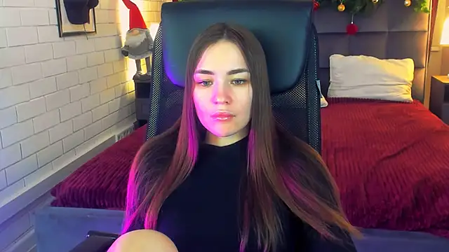 lollyrais online show from January 14, 2026, 1:28 pm