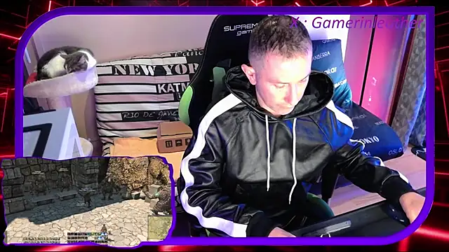 Snapshot of Gamerinleather chatting on November 3, 2025, 7:04 pm Gamerinleather online show from November 3, 2025, 7:04 pm
