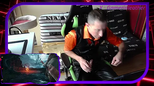 Snapshot of Gamerinleather chatting on November 15, 2025, 10:56 am Gamerinleather online show from November 15, 2025, 10:56 am