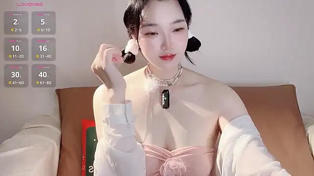 upoo7lt online show from March 30, 2026, 2:01 am