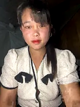 love pusy09 online show from December 22, 2025, 4:31 am