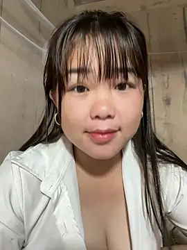Snapshot of love_pusy09 chatting on May 1, 2026, 10:25 pm love pusy09 online show from May 1, 2026, 10:25 pm