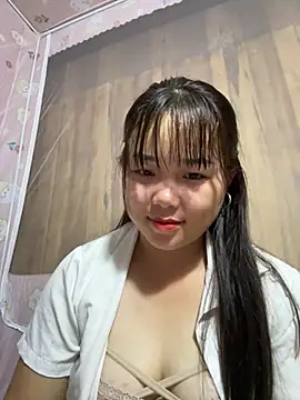 Snapshot of love_pusy09 chatting on May 9, 2026, 2:17 am love pusy09 online show from May 9, 2026, 2:17 am