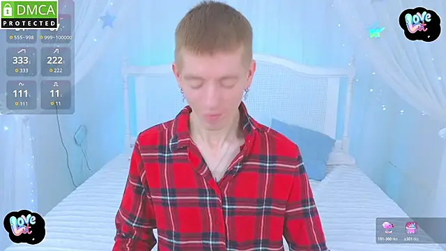 Snapshot of Cristian__Dior chatting on March 2, 2026, 6:15 pm Cristian Dior online show from March 2, 2026, 6:15 pm