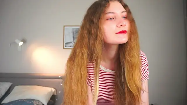 MegganKinson online show from November 1, 2025, 5:09 am