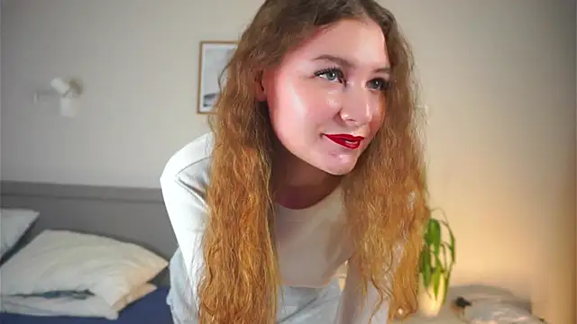 MegganKinson online show from November 6, 2025, 5:08 am