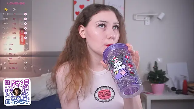 MegganKinson online show from March 15, 2026, 5:13 am