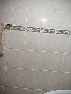 Snapshot of DESIRIE0609 chatting on November 25, 2025, 2:17 pm DESIRIE0609 online show from November 25, 2025, 2:17 pm