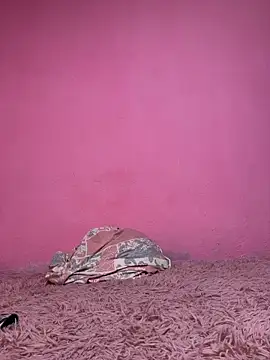 Gigi Scott  online show from March 21, 2026, 12:04 am