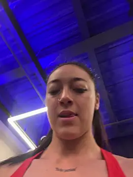 Lia  white online show from November 14, 2025, 7:01 pm