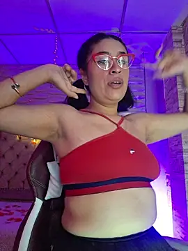 Roxanne Han online show from February 11, 2026, 11:59 am