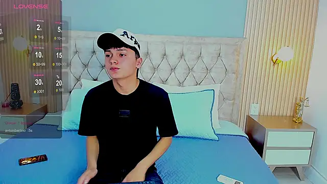 Maxii18  online show from January 6, 2026, 3:10 am