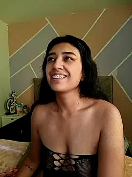 Nahomievans233 online show from October 28, 2025, 12:41 pm