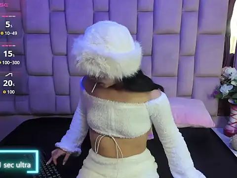 Snapshot of JulietaDiamond chatting on February 12, 2026, 2:39 am JulietaDiamond online show from February 12, 2026, 2:39 am