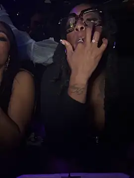 Snapshot of ForbiddenAddictions chatting on October 24, 2025, 5:04 am ForbiddenAddictions online show from October 24, 2025, 5:04 am