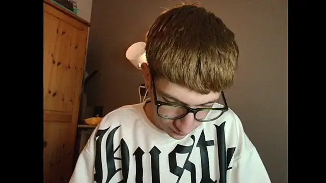 Erick Taylor3 online show from December 21, 2025, 8:16 pm