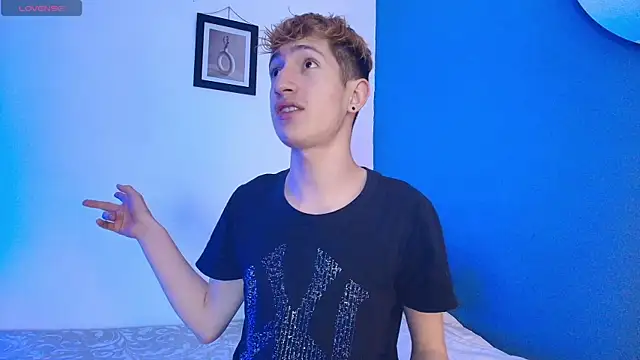 Erick Taylor3 online show from May 17, 2026, 9:22 pm