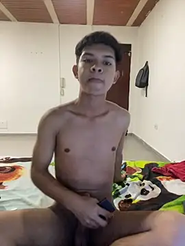 Cristianjo99 online show from October 23, 2025, 2:44 am